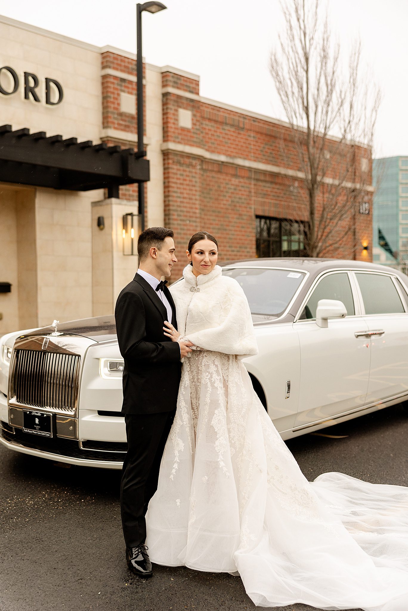 Alessia & Duncan's winter wedding photos at The Crawford in Naperville, Illinois with Chicagoland wedding photographer Jillian Photography.