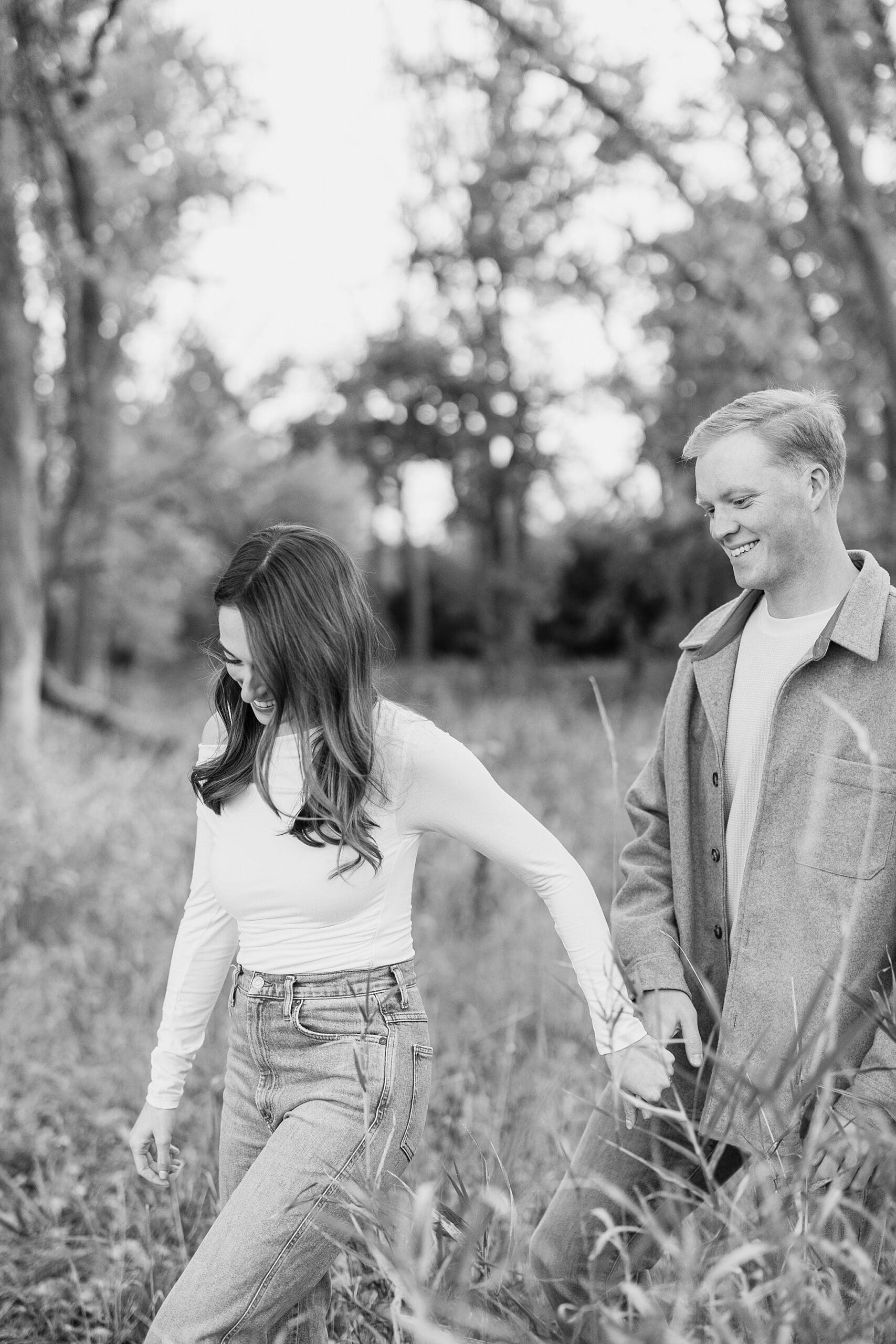 How to Prepare for Engagement Photos – Jillian Photography is a Chicagoland wedding photographer serving Naperville, St. Charles, and beyond.