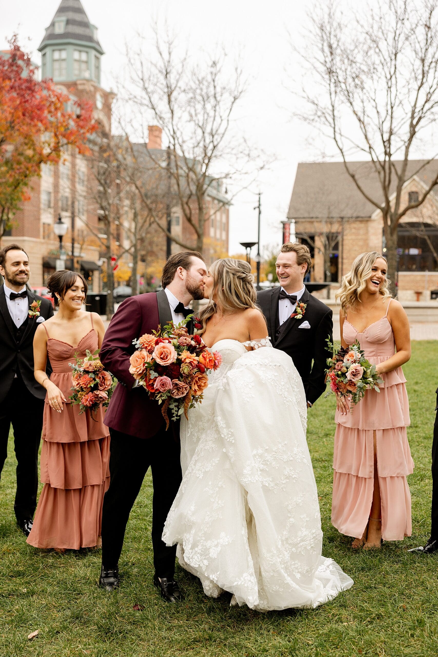 Fall Metropolis Ballroom wedding day in Arlington Heights, Illinois with Chicagoland wedding photographer Jillian Photography.