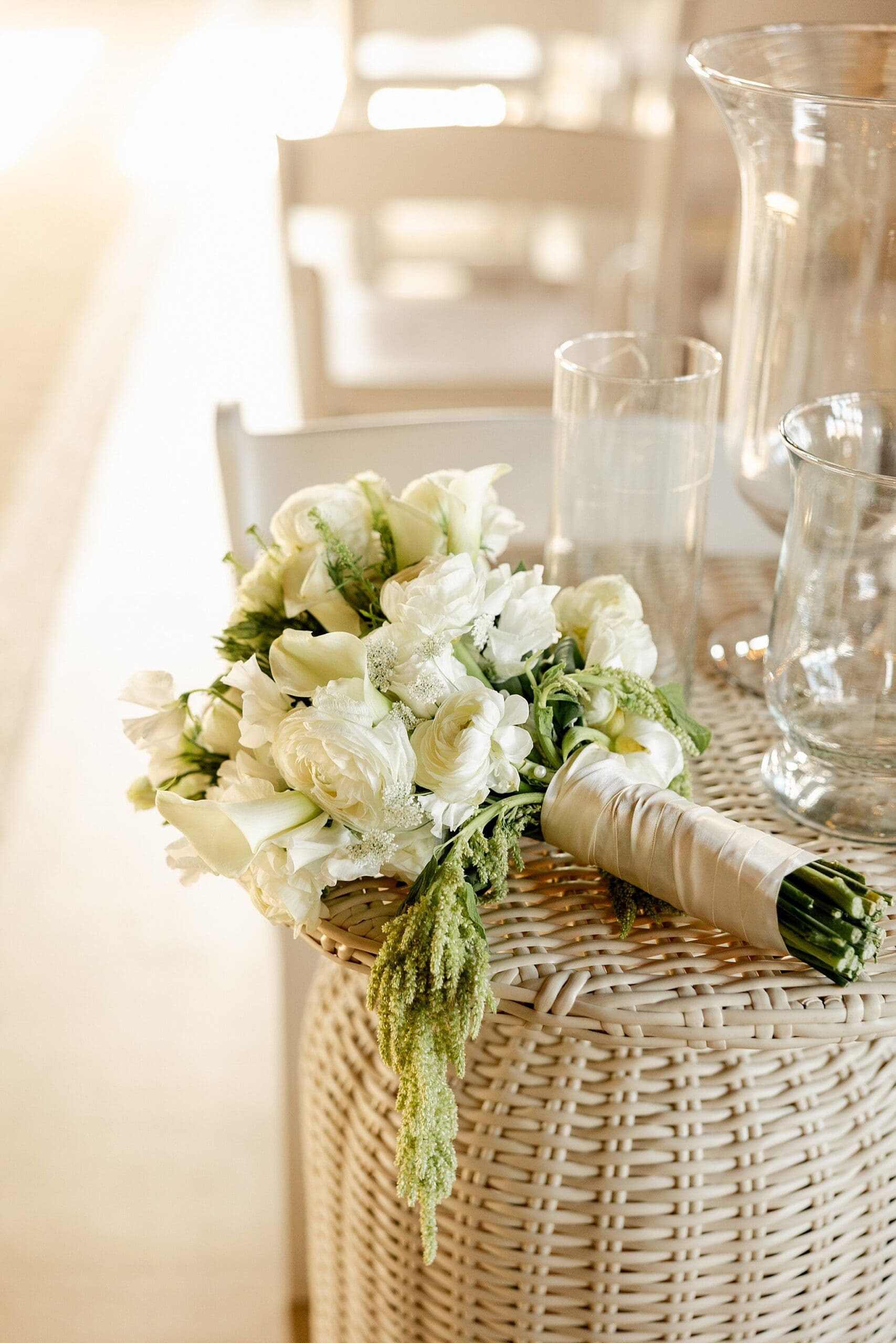 A look at Cam & Kyle's romantic wedding day at The James in Geneva photographed by Chicagoland wedding photographer Jillian Photography.