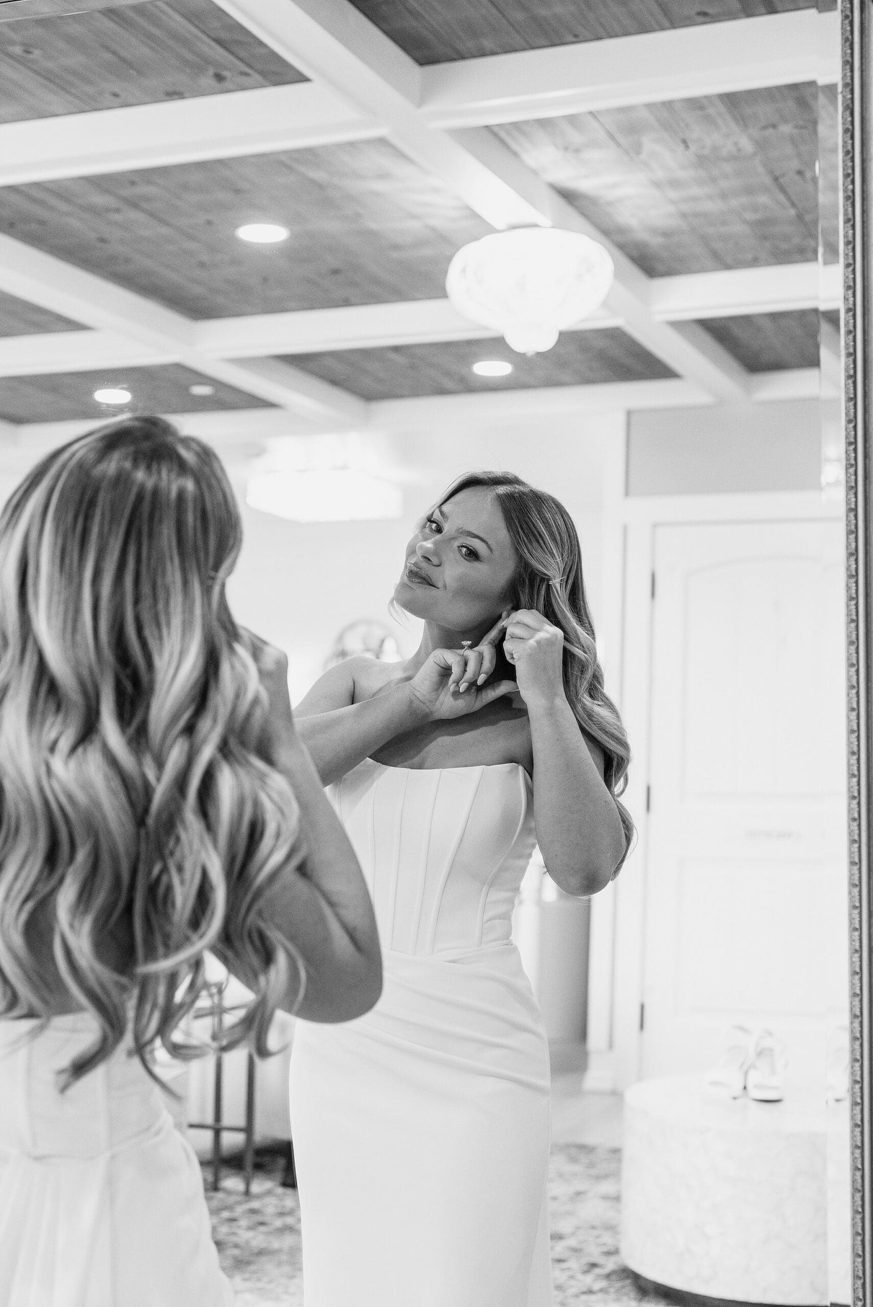 A joyful summer wedding at Etre Farms celebrating Haley & Gio, their love, their people, and plenty of unforgettable moments.