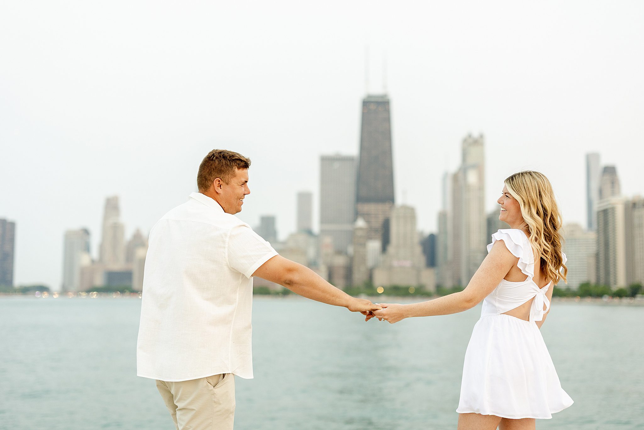 Lincoln Park & North Avenue Beach engagement photos with Chicagoland wedding photographer Jillian Photography.